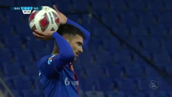 SUI Sl Basel Vs FC Sion 10 phút Timm KloseVào, ghi bàn 1:0