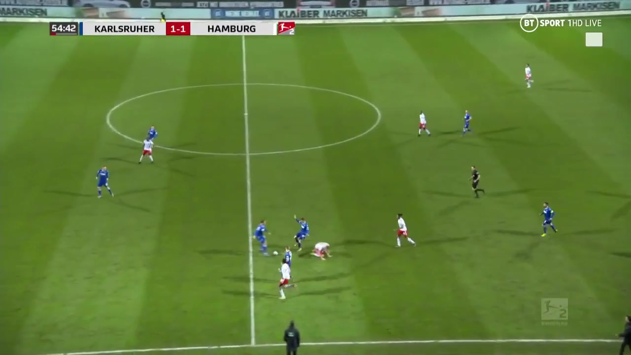 GER D2 Karlsruher SC Vs Hamburger SV 55 phút Vào, ghi bàn 1:1