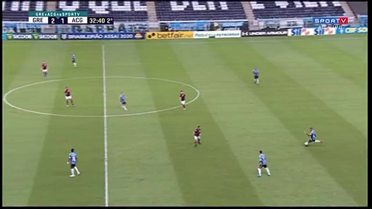 BRA D1 Gremio (RS) Vs Atletico Clube Goianiense 33 phút Vào, ghi bàn 2:1