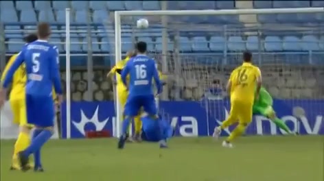 32 Lamia Vs Aris Thessaloniki 17 skor gol , skor 2:0