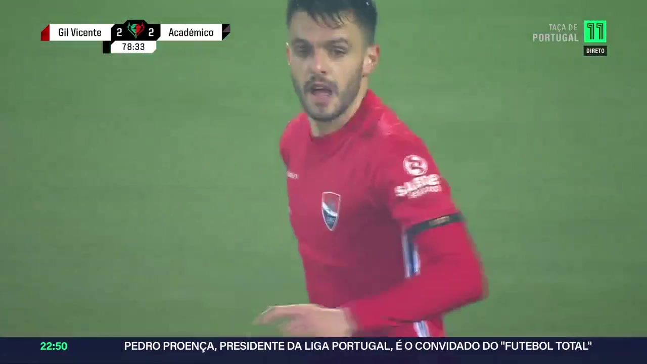 70 Gil Vicente Vs Viseu 78 skor gol Joao Talocha, skor 2:2