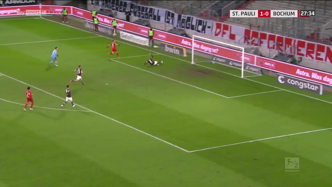 GER D2 St. Pauli Vs VfL Bochum Simon Zoller Goal in 27 min, Score 1:1