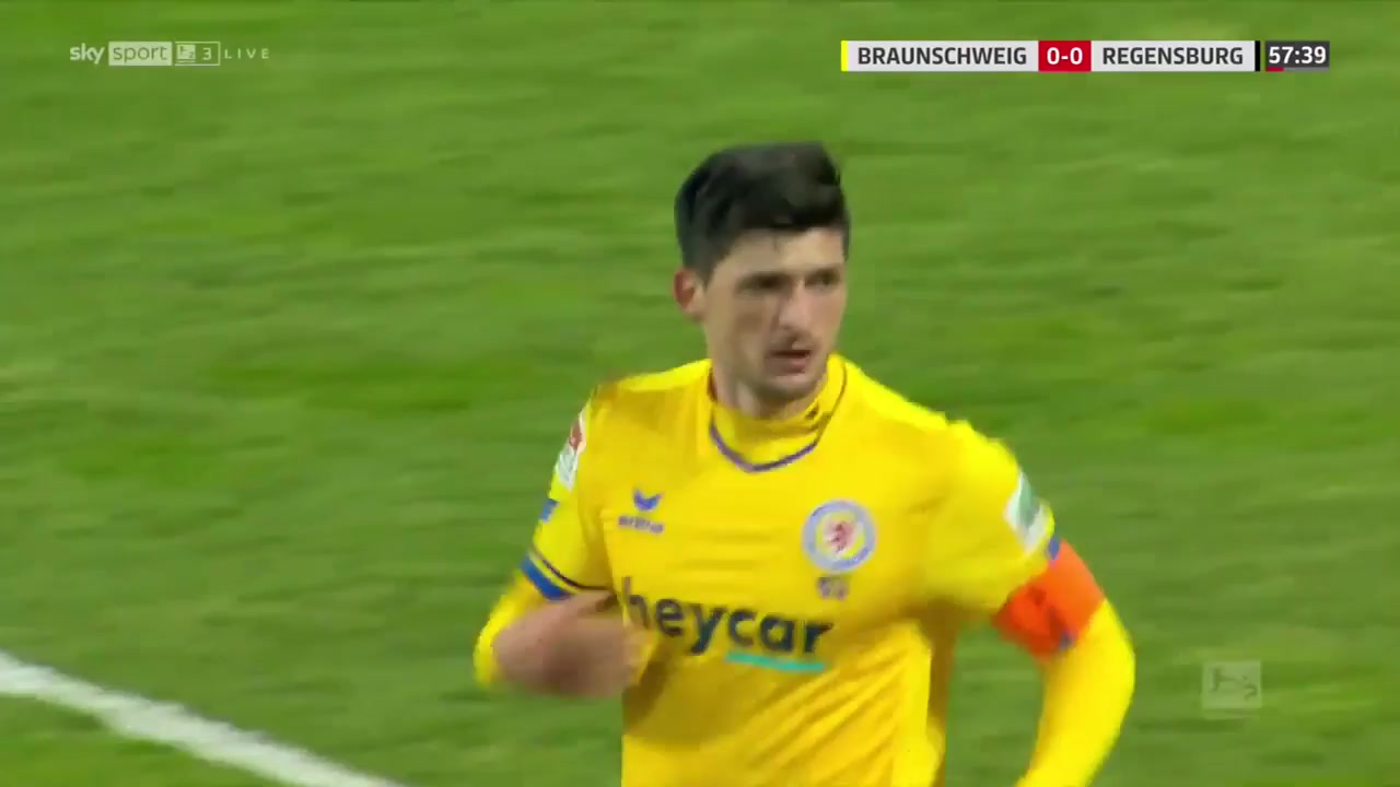 GER D2 Eintracht Braunschweig Vs Jahn Regensburg Jannis Nikolaou Goal in 58 min, Score 1:0