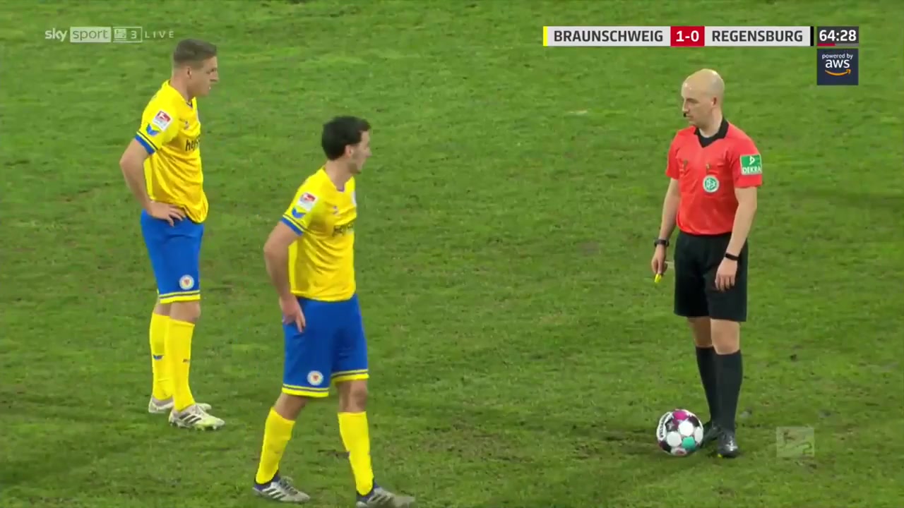 GER D2 Eintracht Braunschweig Vs Jahn Regensburg Nick Proschwitz Goal in 66 min, Score 2:0