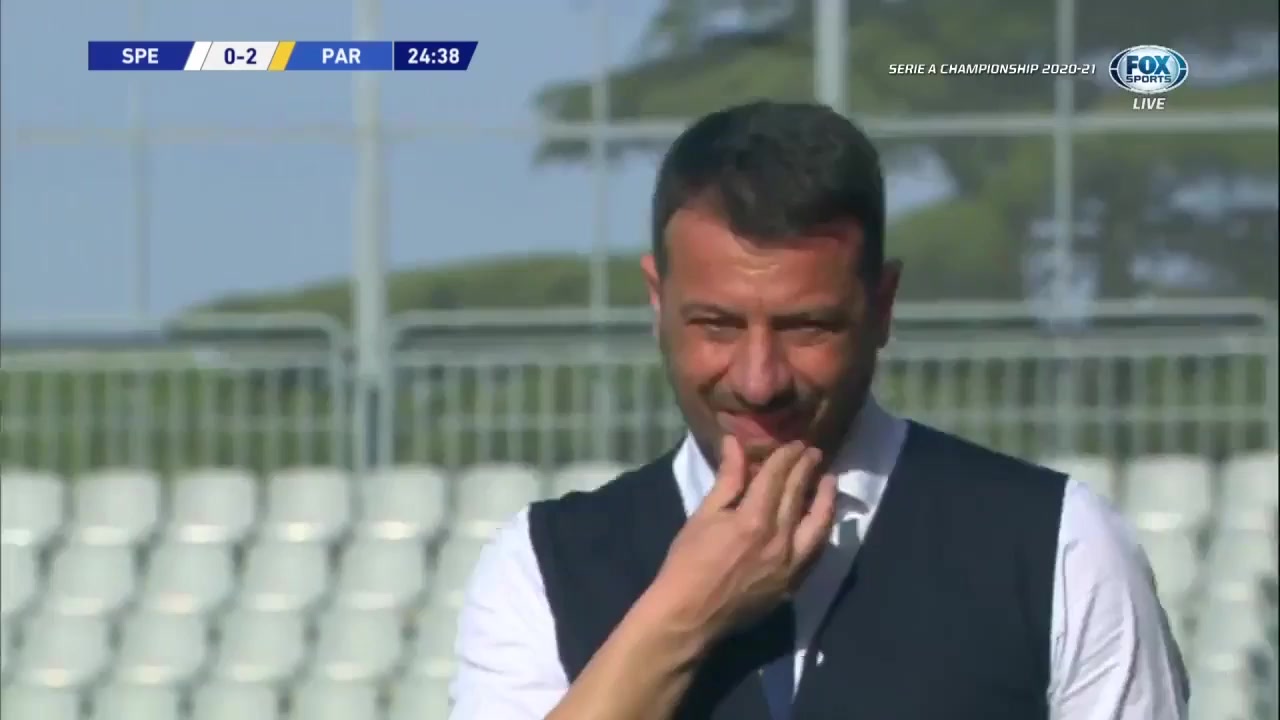 Serie A Spezia Vs Parma 24 phút Hernani Azevedo JuniorVào, ghi bàn 0:2