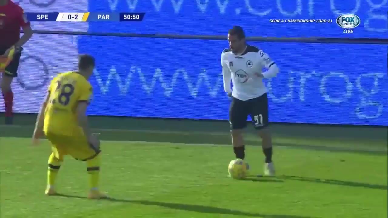 Serie A Spezia Vs Parma 52 phút Emmanuel GyasiVào, ghi bàn 1:2