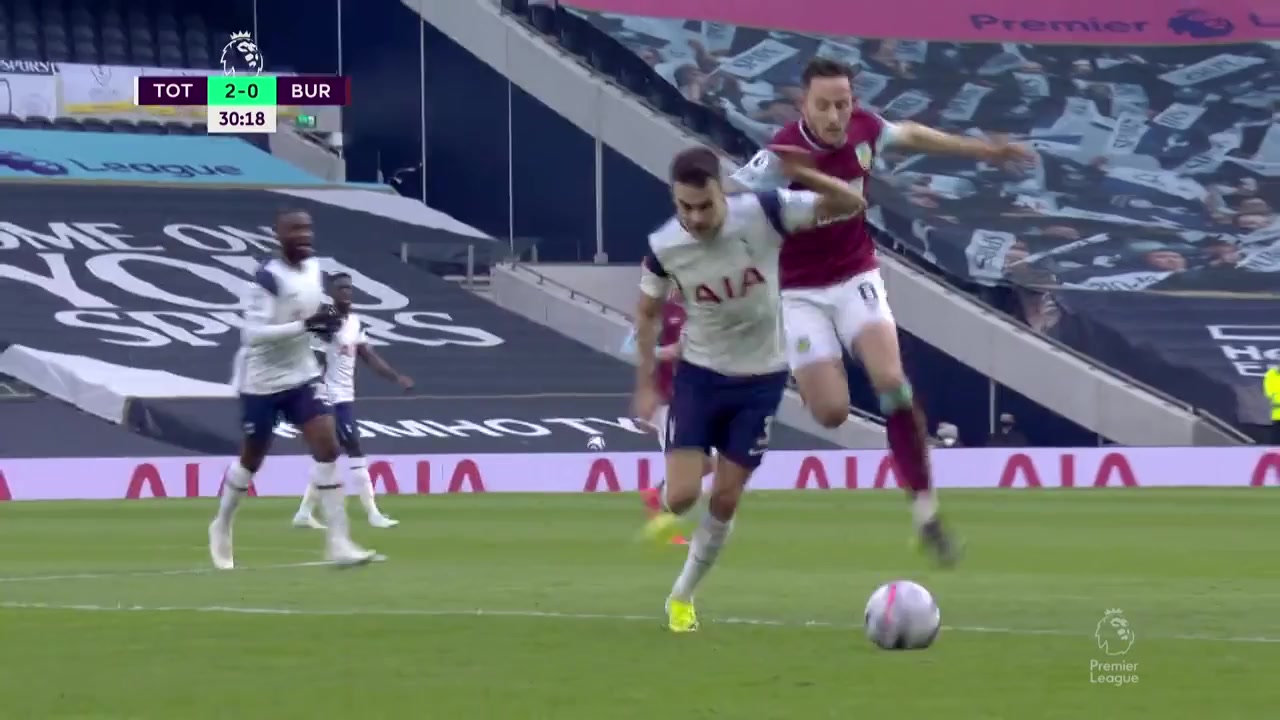 36 Tottenham Hotspur Vs Burnley 30 skor gol Lucas Rodrigues Moura, Marcelinho, skor 3:0