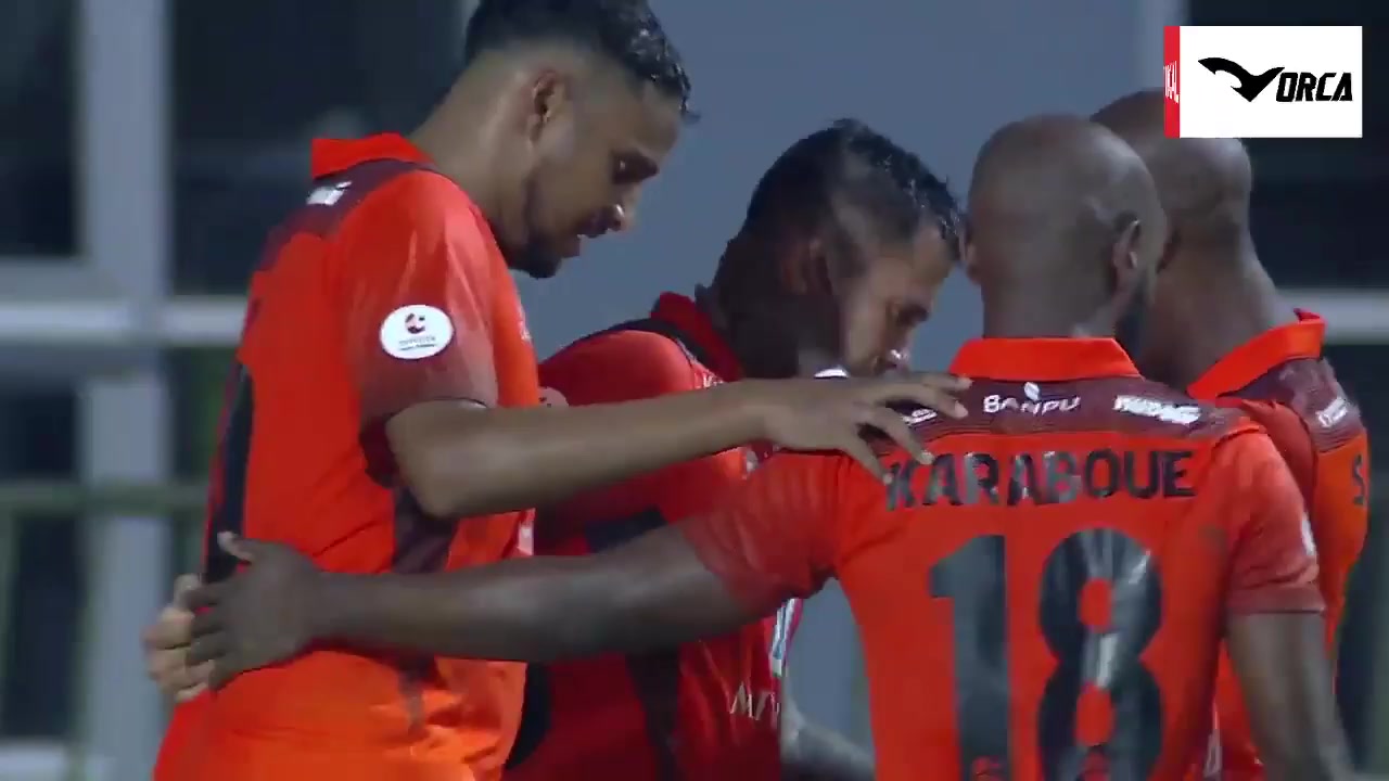 THA L1 Rayong FC Vs Ratchaburi FC 39 phút Javier Patino LachicaVào, ghi bàn 0:1