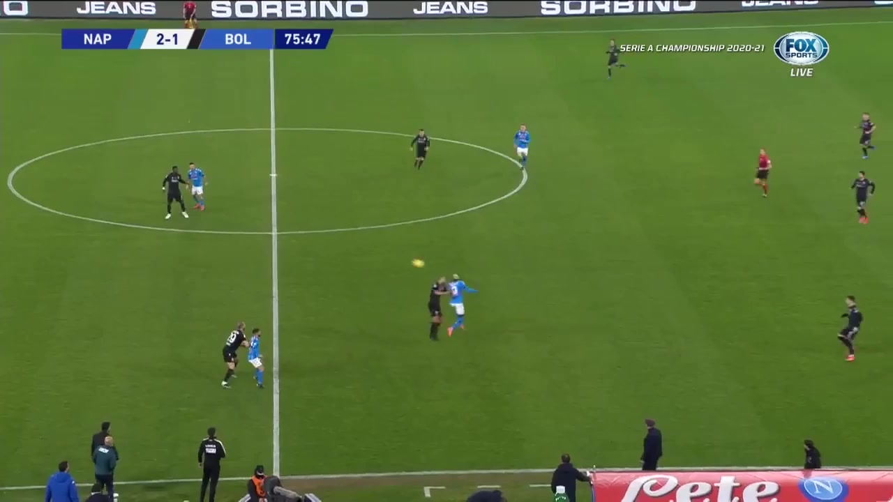 34 Napoli Vs Bologna 76 skor gol Lorenzo Insigne, skor 3:1