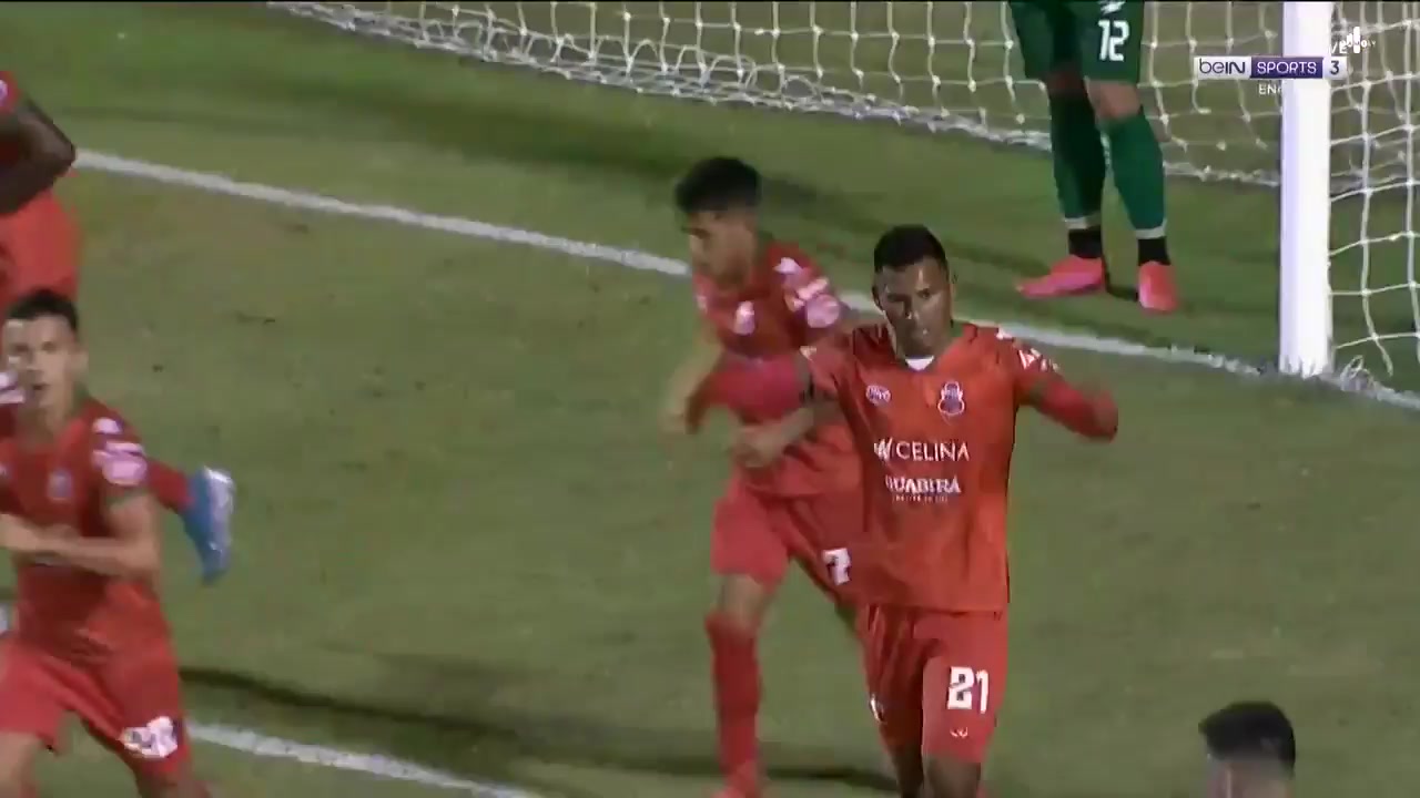 263 Club Guabira Vs Nacional Potosi 74 skor gol Diego Josue Hoyos, skor 2:1