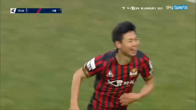 15 Suwon Samsung Bluewings Vs FC Seoul 80 skor gol Park Jung Bin, skor 1:2