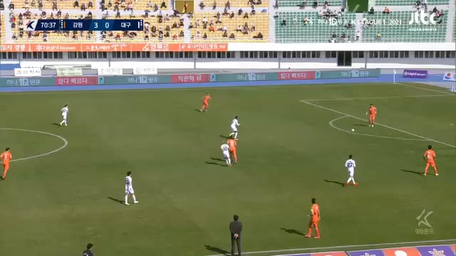 15 Gangwon FC Vs Daegu FC 72 skor gol Han Kook Young, skor 4:0