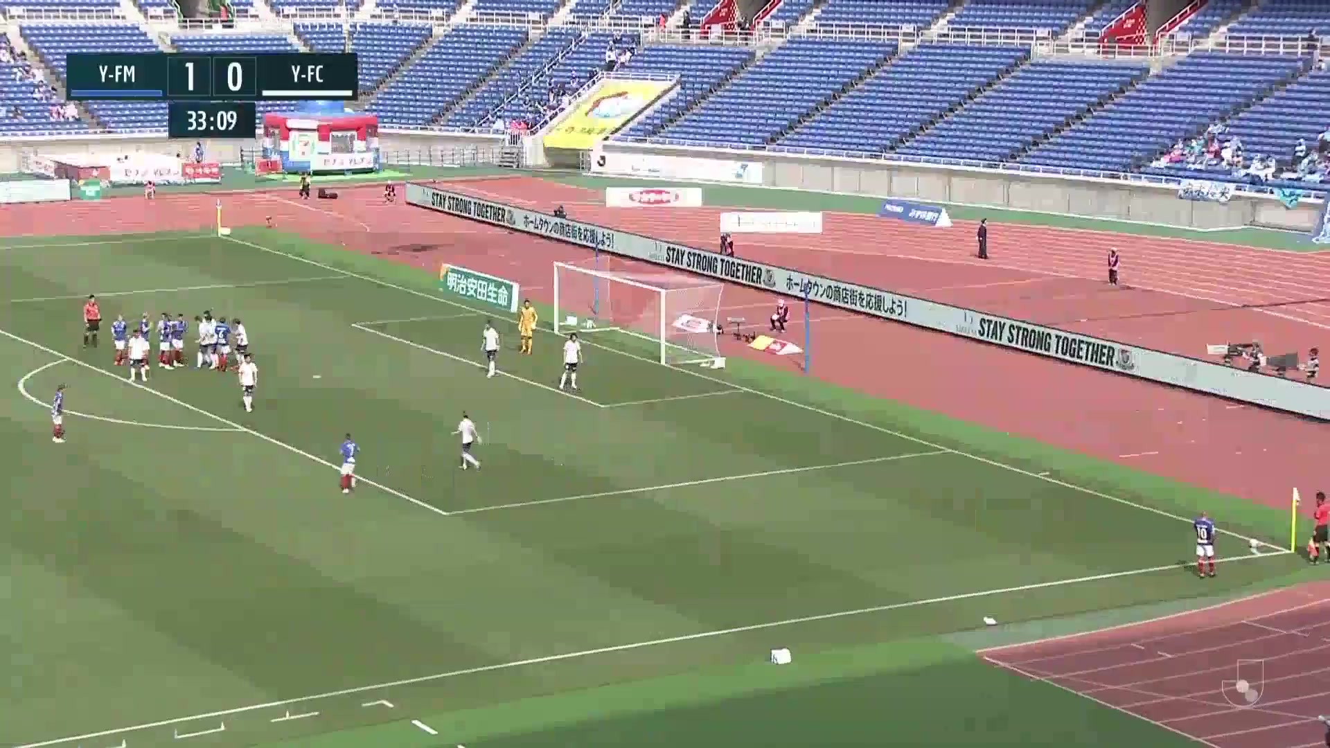 25 Yokohama Marinos Vs Yokohama FC 33 skor gol Ado Onaiu, skor 2:0