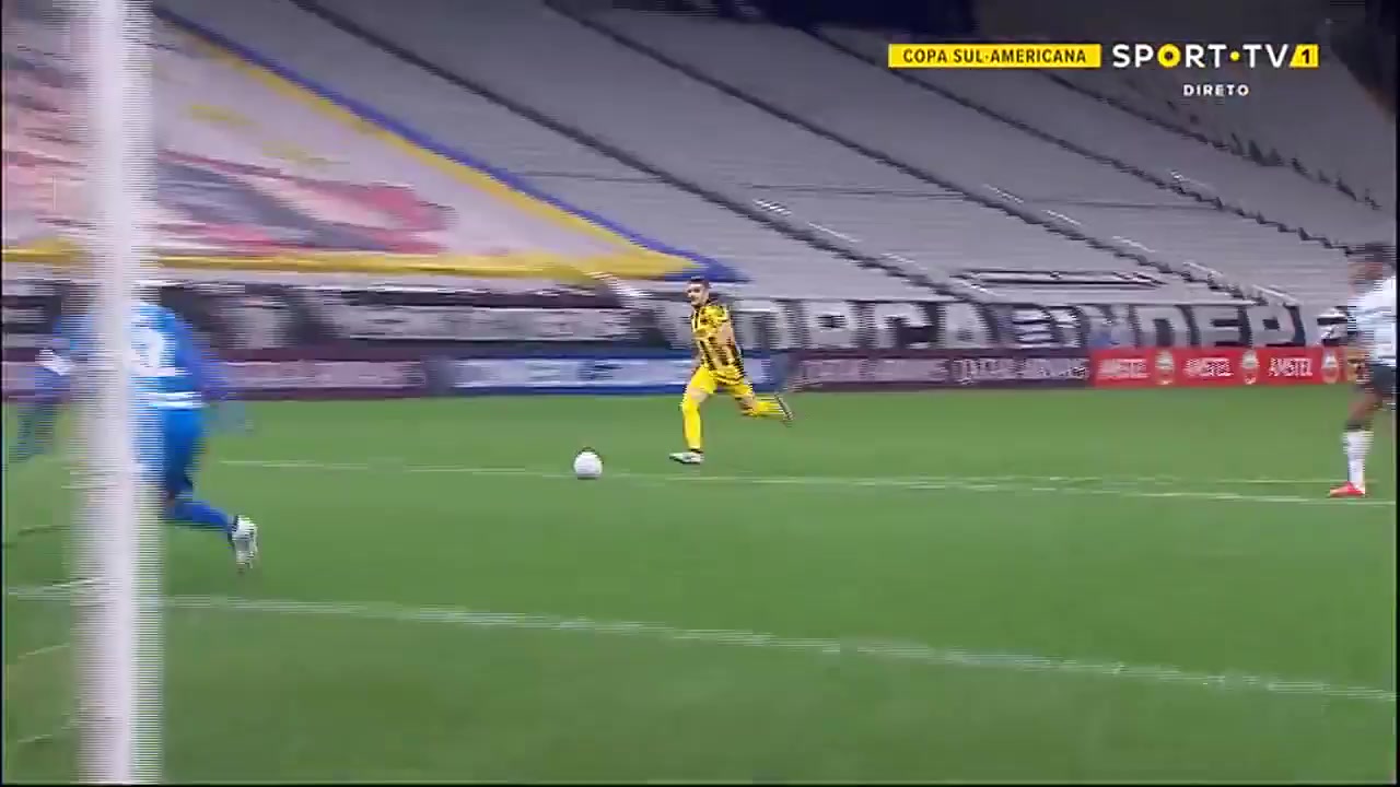 263 Corinthians Paulista (SP) Vs CA Penarol 11 skor gol Giovanni Gonzalez, skor 0:1