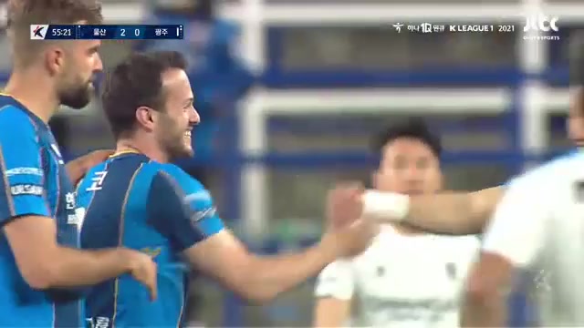 韓K聯 蔚山現代 Vs 光州FC 55分瓦列裏·卡扎伊什維利進球,比分2:0