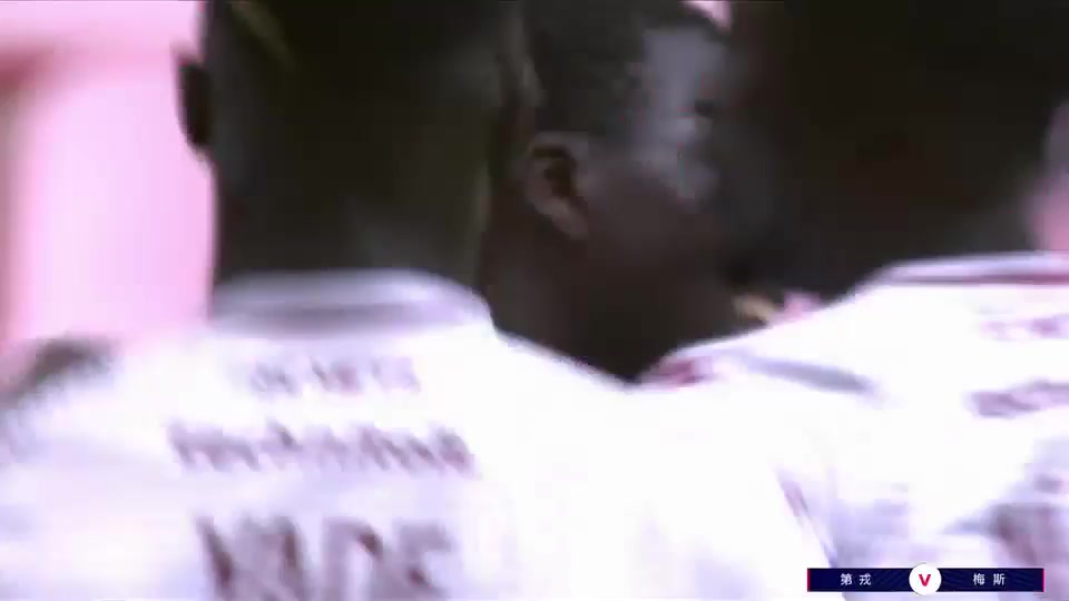 11 Dijon Vs Metz 35 skor gol Mamadou Lamine Gueye, skor 0:1