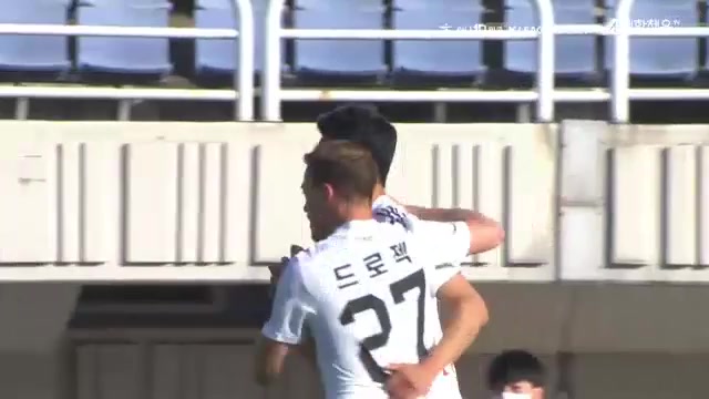 KOR D2 Bucheon FC 1995 Vs Busan I Park An Byong Jun Goal in 60 min, Score 0:2