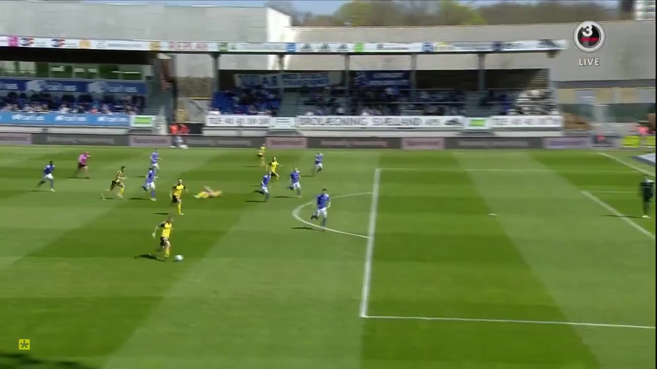 DEN SASL Lyngby Vs AC Horsens 4 phút Jacob Buus JacobsenVào, ghi bàn 0:1