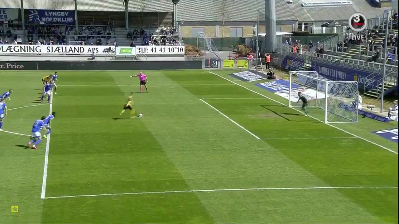 DEN SASL Lyngby Vs AC Horsens 14 phút Louka AndreassenVào, ghi bàn 0:2