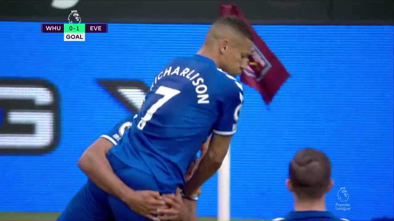 EPL West Ham United Vs Everton 23 phút Dominic Calvert-LewinVào, ghi bàn 0:1