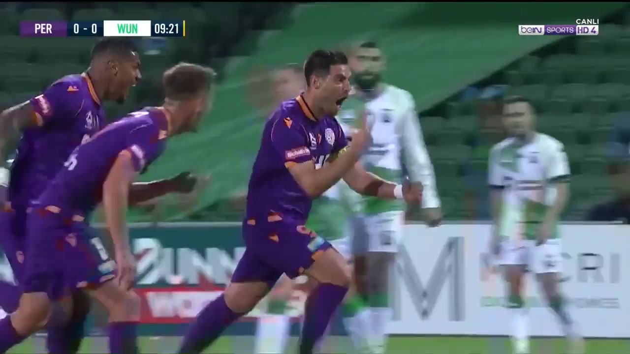 AUS D1 Perth Glory Vs Western United FC 9 phút Bruno FornaroliVào, ghi bàn 1:0