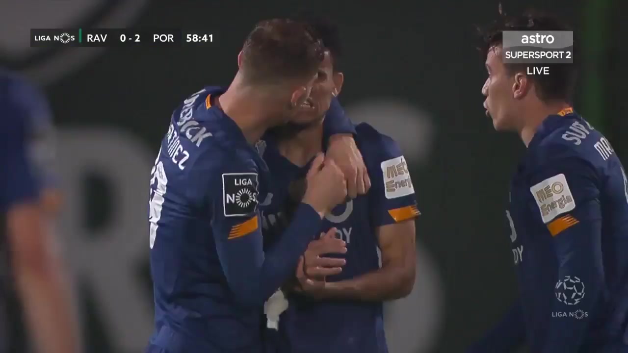 POR D1 Rio Ave Vs FC Porto 58 phút Luis Fernando Diaz MarulandaVào, ghi bàn 0:2