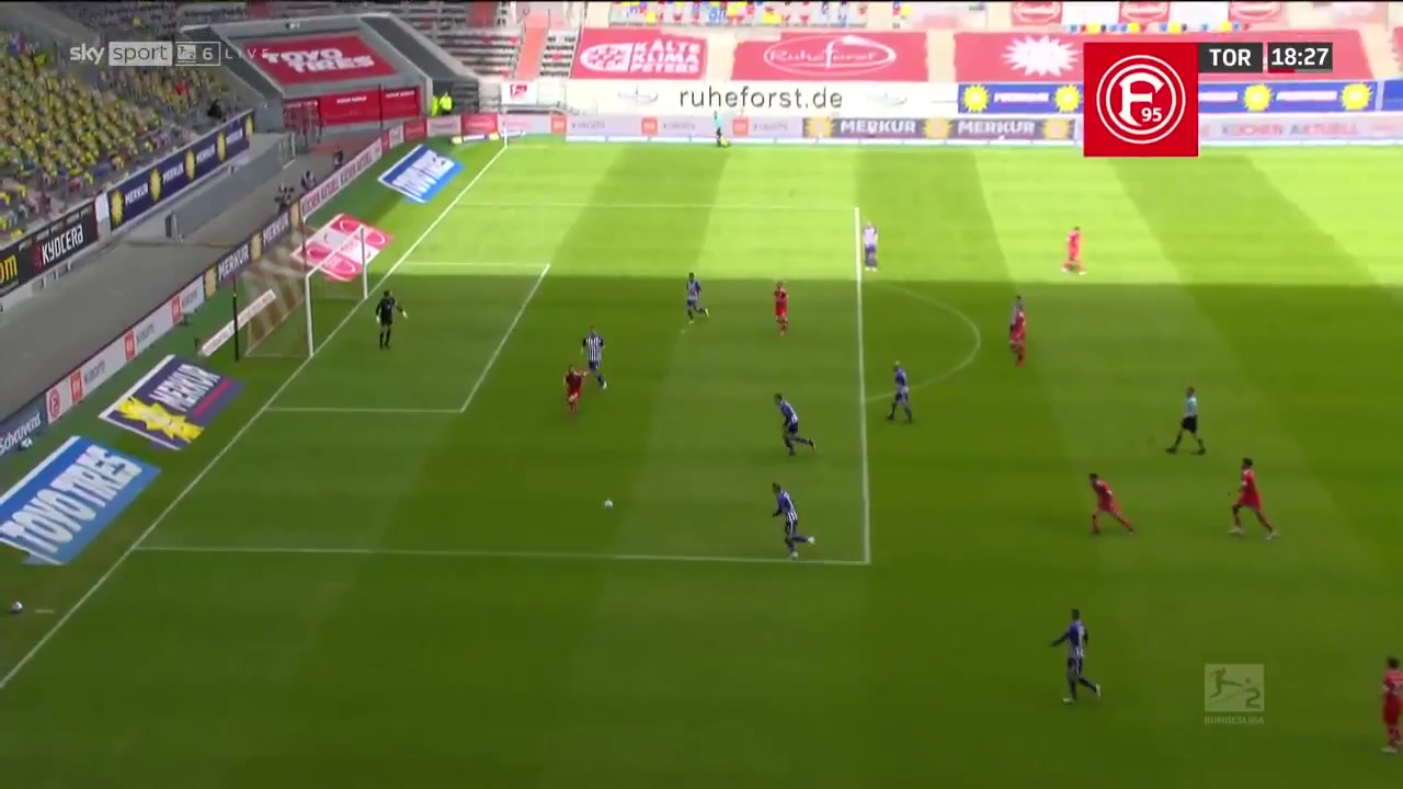 GER D2 Fortuna Dusseldorf Vs Erzgebirge Aue Marcel Sobottka Goal in 17 min, Score 2:0