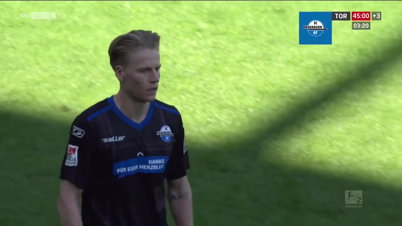 GER D2 SC Paderborn 07 Vs Greuther Furth Paul Seguin Goal in 45+ min, Score 2:2