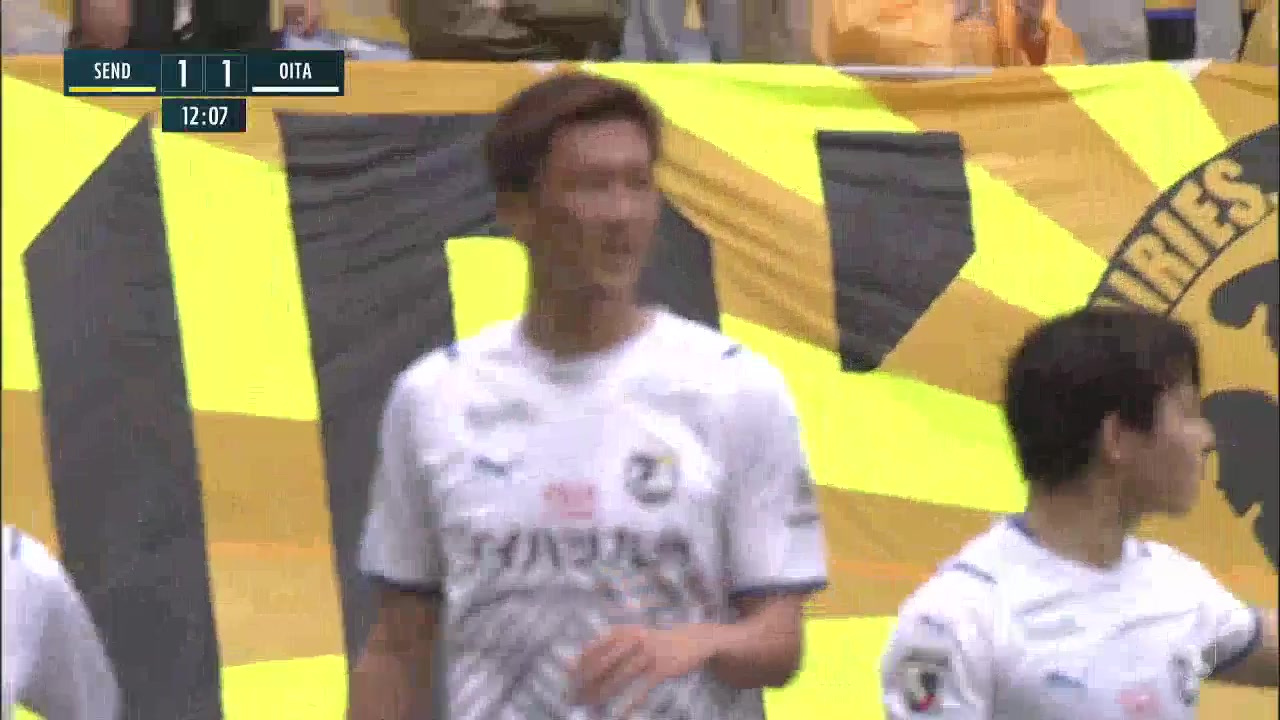 日職聯 仙臺維加泰 Vs 大分三神 11分長澤駿進球,比分1:1