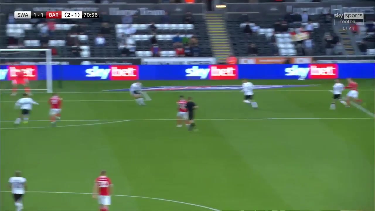 ENG LCH Swansea City Vs Barnsley 70 ทำประตู Cauley Woodrow ประตู, ทำคะแนน 1:1