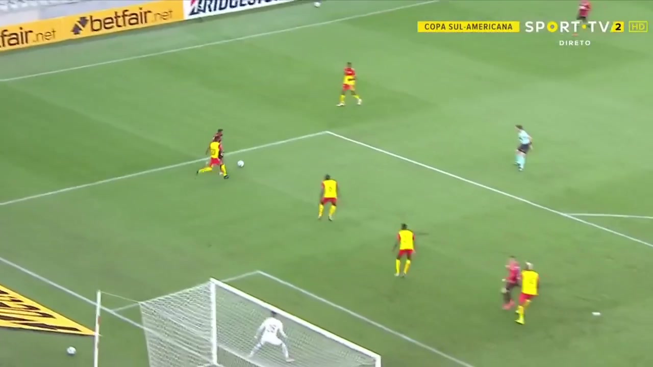 263 Atletico Paranaense Vs Sociedad Deportiva Aucas 25 skor gol Christian Roberto Alves Cardoso, skor 1:0