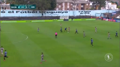 240 Liverpool URU Vs CA Penarol 65 skor gol Agustin Alvarez Martinez, skor 3:2