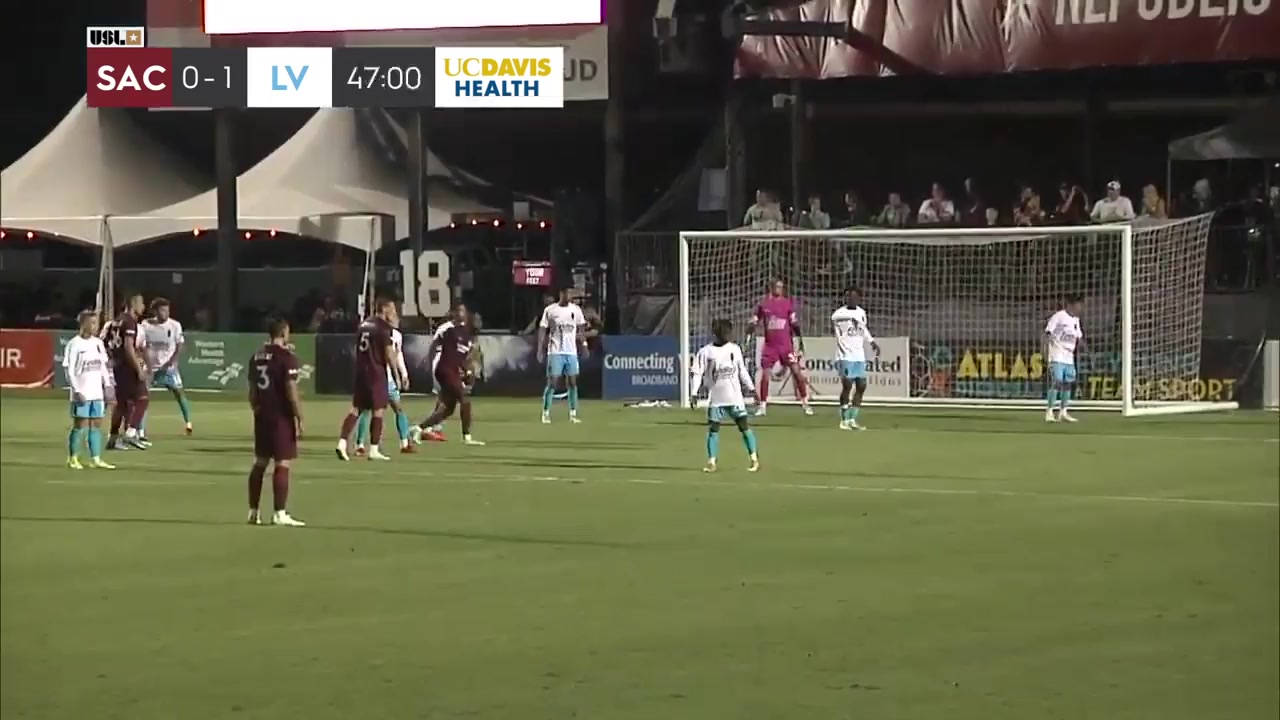 USL CH Sacramento Republic FC Vs Las Vegas Lights 47 phút Cameron IwasaVào, ghi bàn 1:1