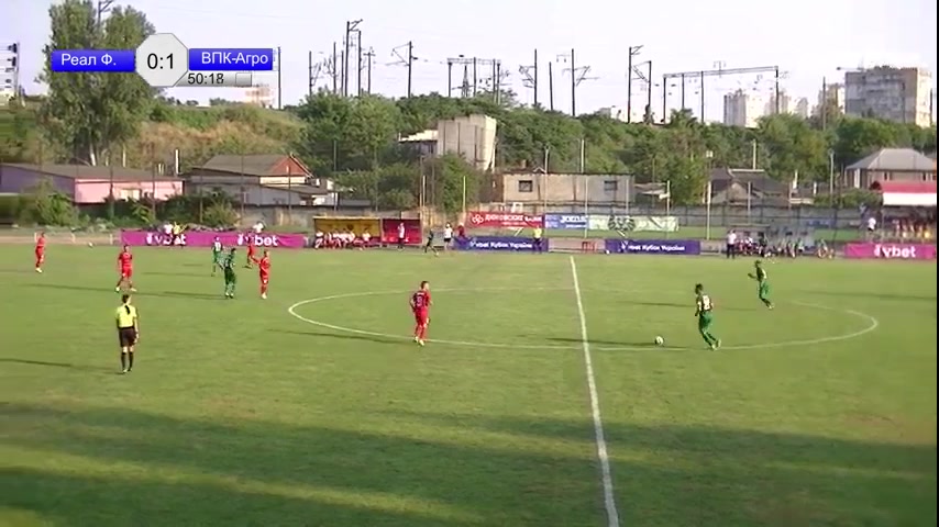 乌克兰杯 皇家帕哈姆 Vs 玛格达莱妮 52分Kulish进球,比分0:2