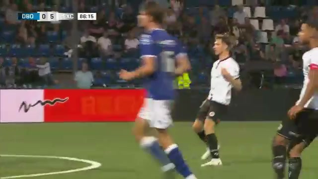 17 Den Bosch Vs Excelsior SBV 86 skor gol Reuven Niemeijer, skor 0:5