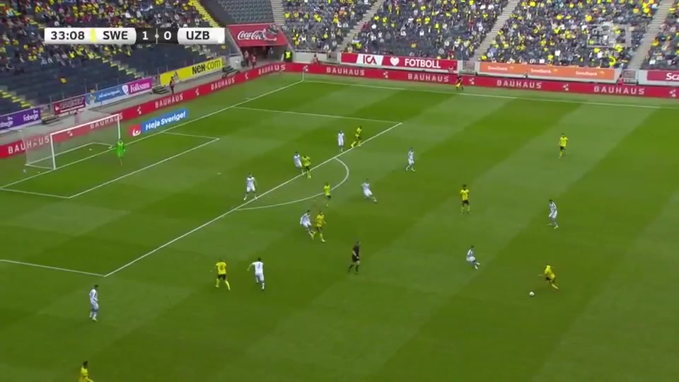 1366 Sweden Vs Uzbekistan 33 skor gol Isaac Thelin, skor 2:0