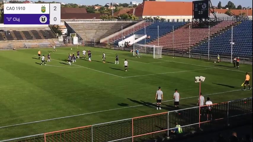 罗杯 CA奥拉迪 Vs 克卢日大学 63分进球,比分2:1