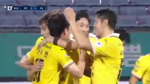 KOR D2 Daejeon Citizen Vs Jeonnam Dragons Lee Seok Hyun Goal in 28 min, Score 1:1