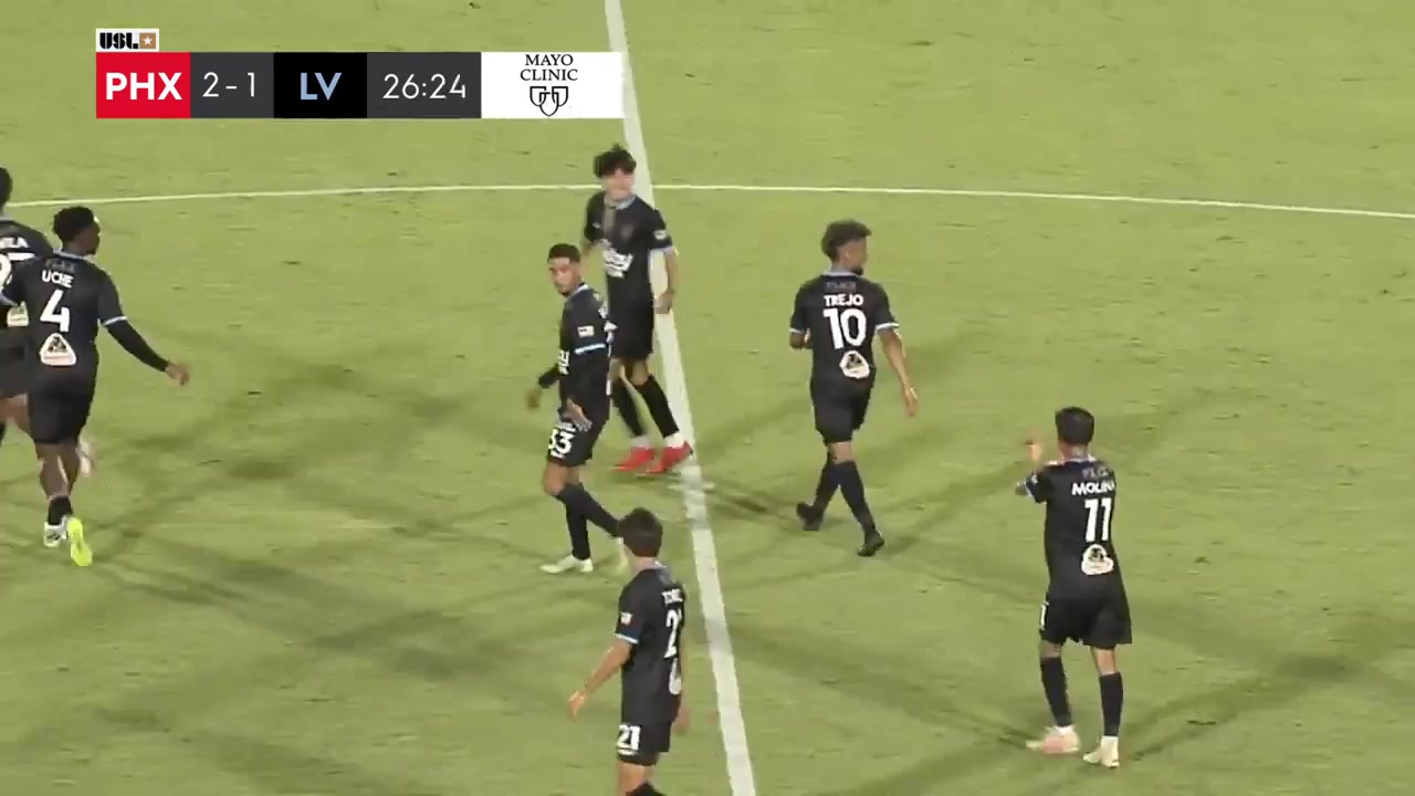 USL CH Phoenix Rising FC Vs Las Vegas Lights 26 phút Julian VazquezVào, ghi bàn 2:1