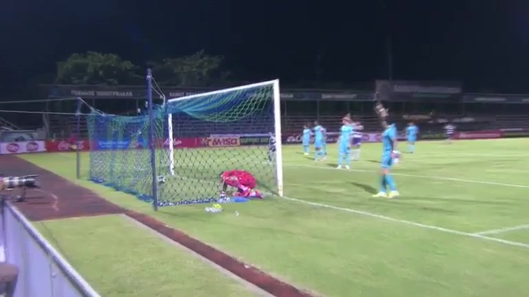 700 Samut Prakan City Vs Bangkok United FC 48 skor gol Daisuke Sakai, skor 1:0