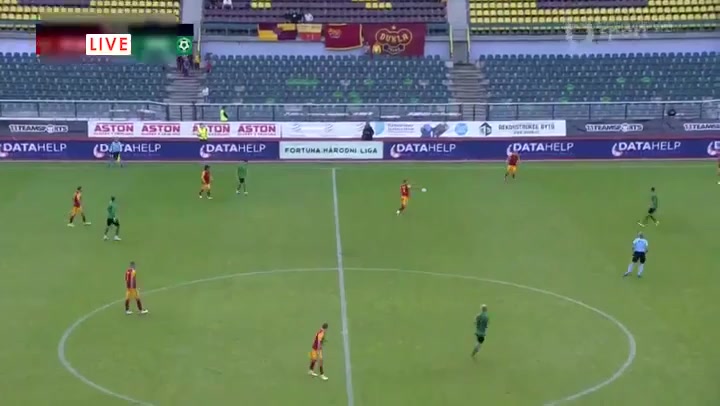 CZE D2 Dukla Prague Vs Marila Pribram 77 phút Vào, ghi bàn 2:2