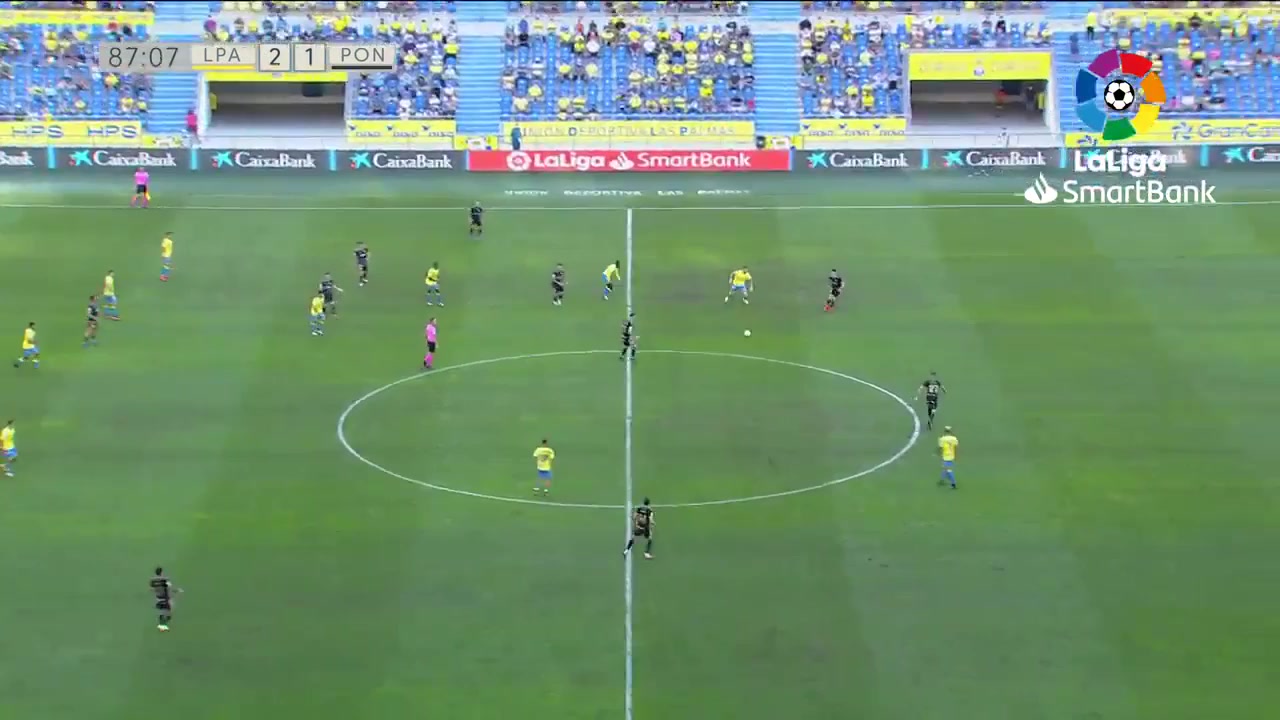 SPA D2 Las Palmas Vs Ponferradina Agus Medina Goal in 86 min, Score 2:1