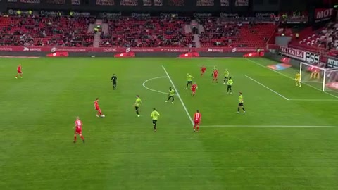 NOR D1 Brann Vs Kristiansund BK 18 phút Dan Peter UlvestadVào, ghi bàn 1:0