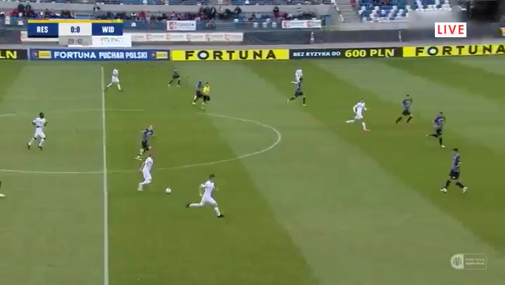 POL Cup Resovia Rzeszow Vs Widzew lodz Guzdek Goal in 30 min, Score 0:1