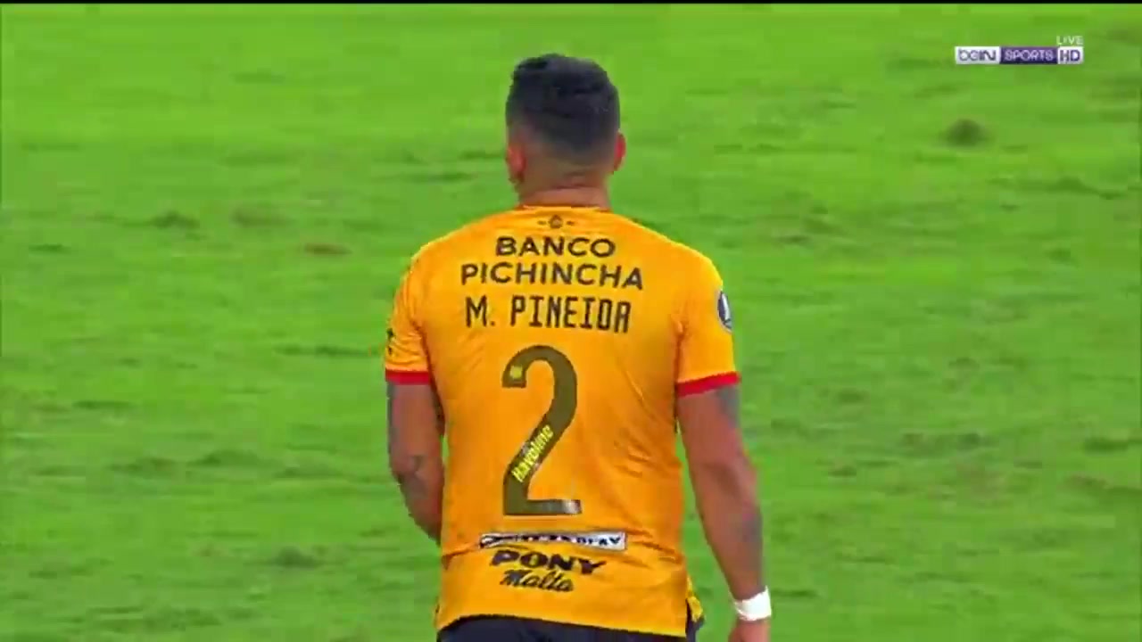 CON CLA Barcelona SC(ECU) Vs Flamengo 51 phút Bruno Henrique PintoVào, ghi bàn 0:2