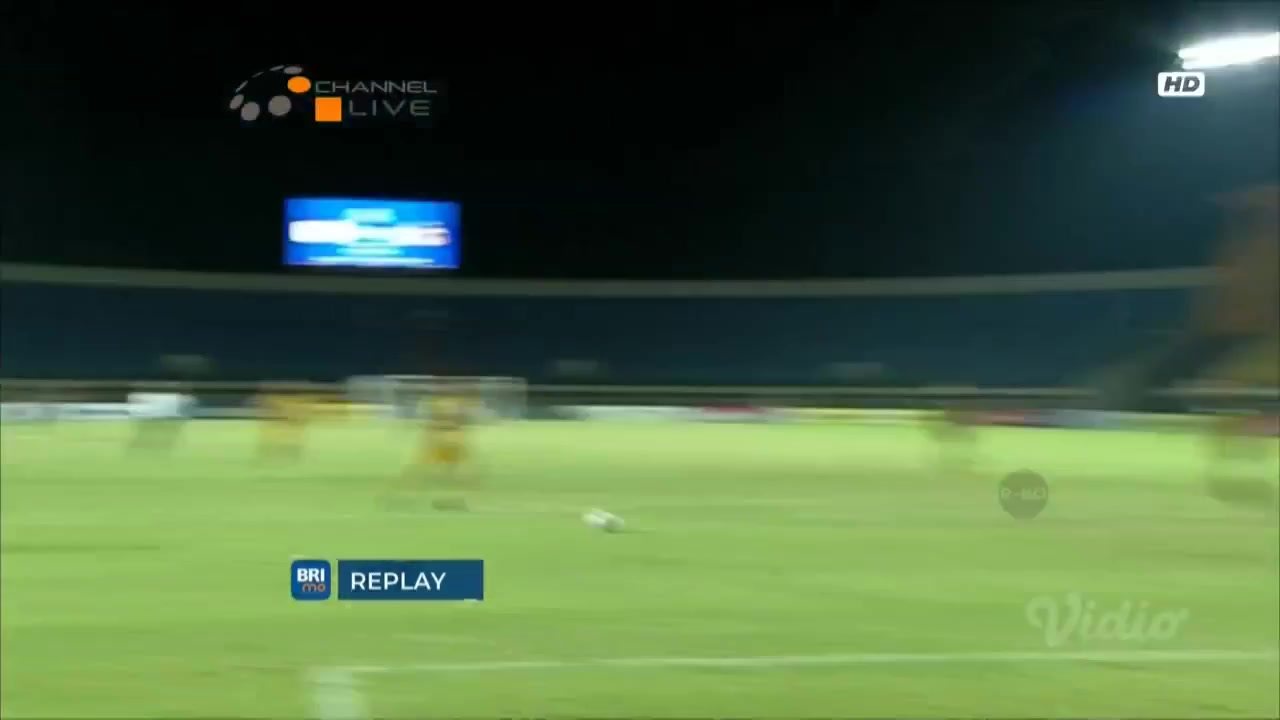 IDN ISL Barito Putera Vs Bhayangkara Solo FC 11 phút Vào, ghi bàn 1:0