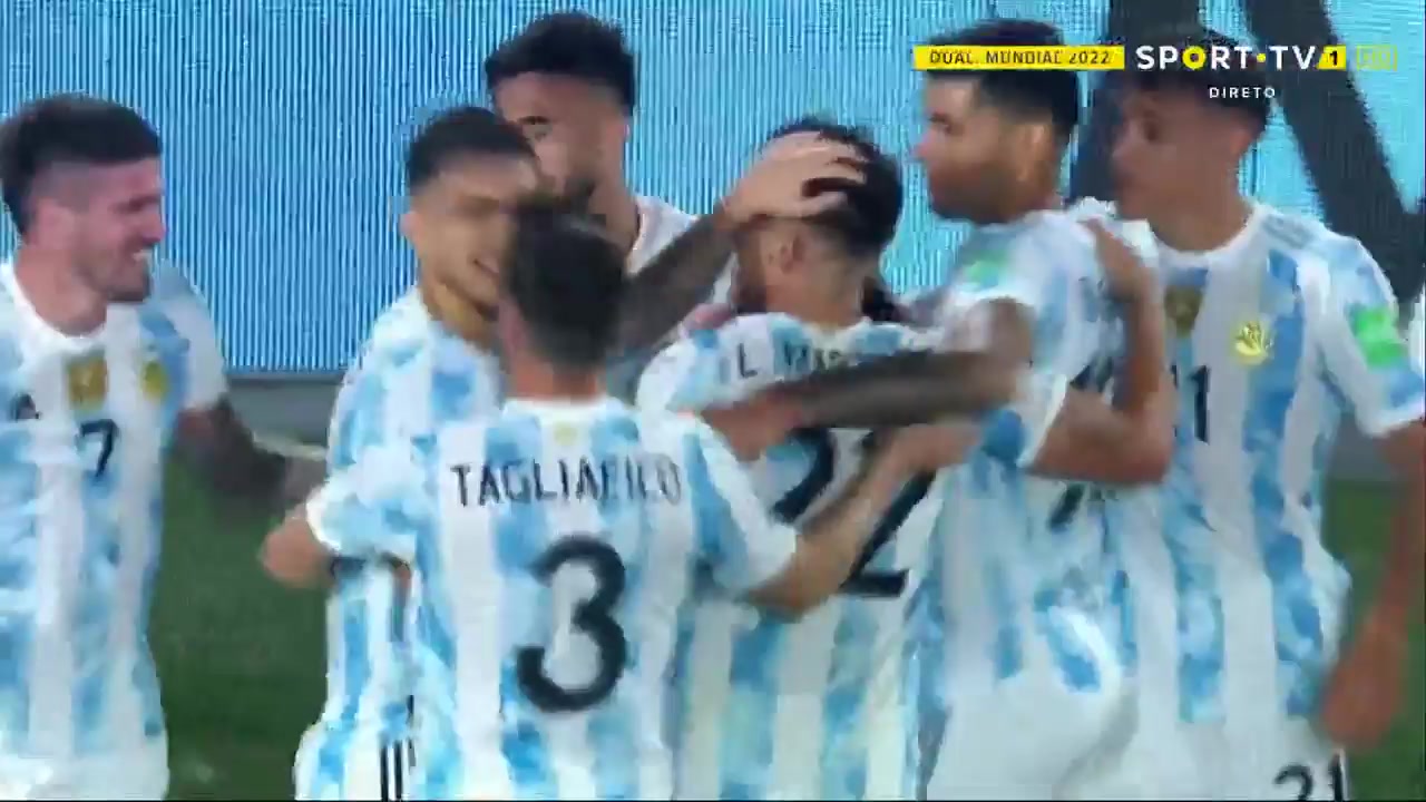 652 Argentina Vs Uruguay 43 skor gol Rodrigo De Paul, skor 2:0