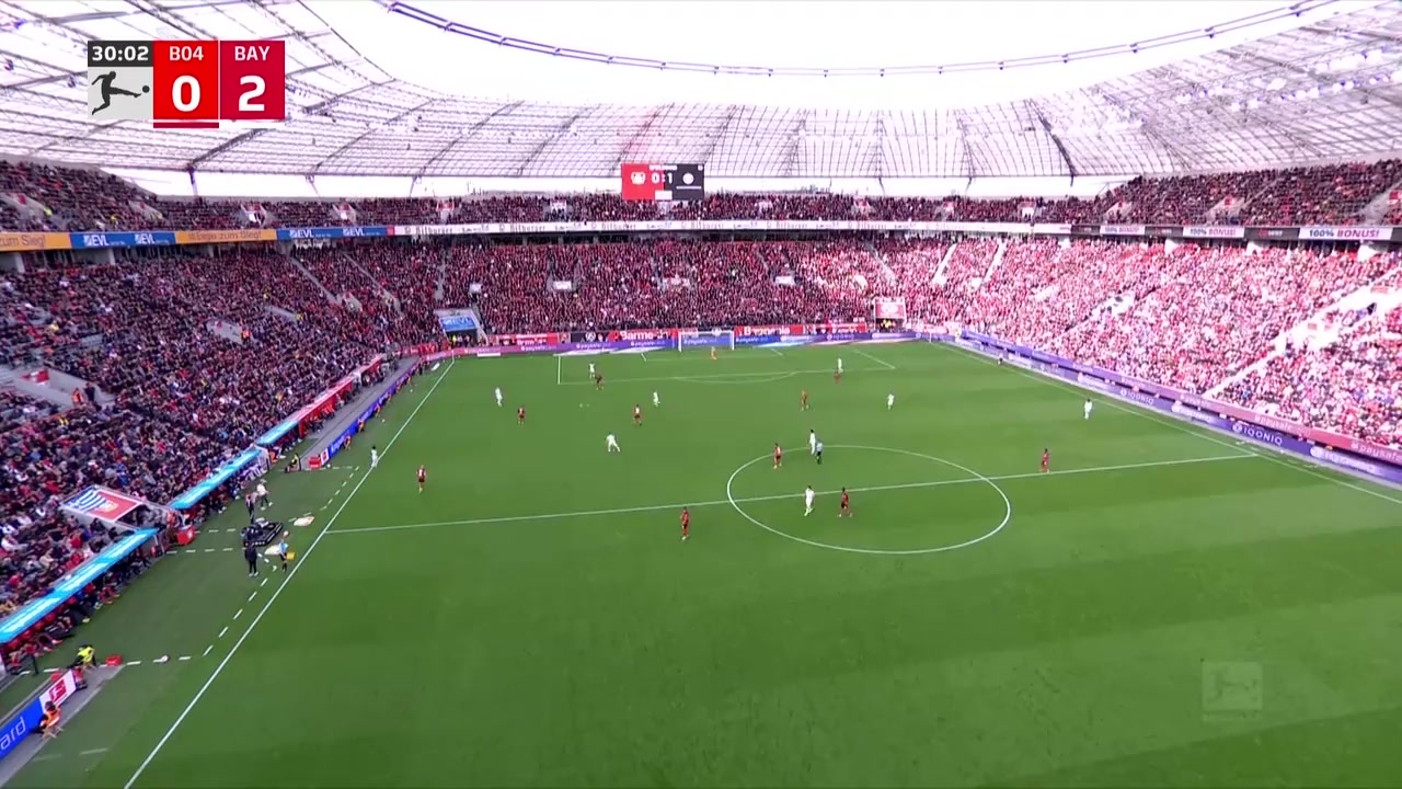 Bundesliga Bayer Leverkusen Vs Bayern Munchen 29 phút Robert LewandowskiVào, ghi bàn 0:2