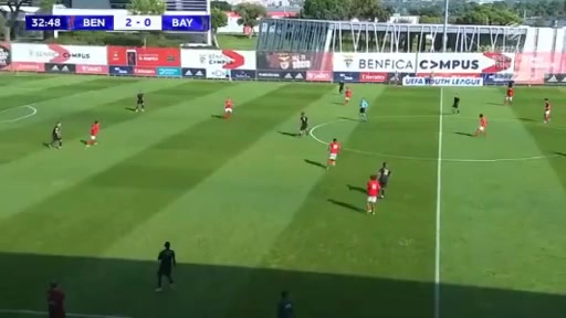 1327 Benfica U19 Vs Bayern Munchen U19 32 skor gol Cher Ndour, skor 3:0