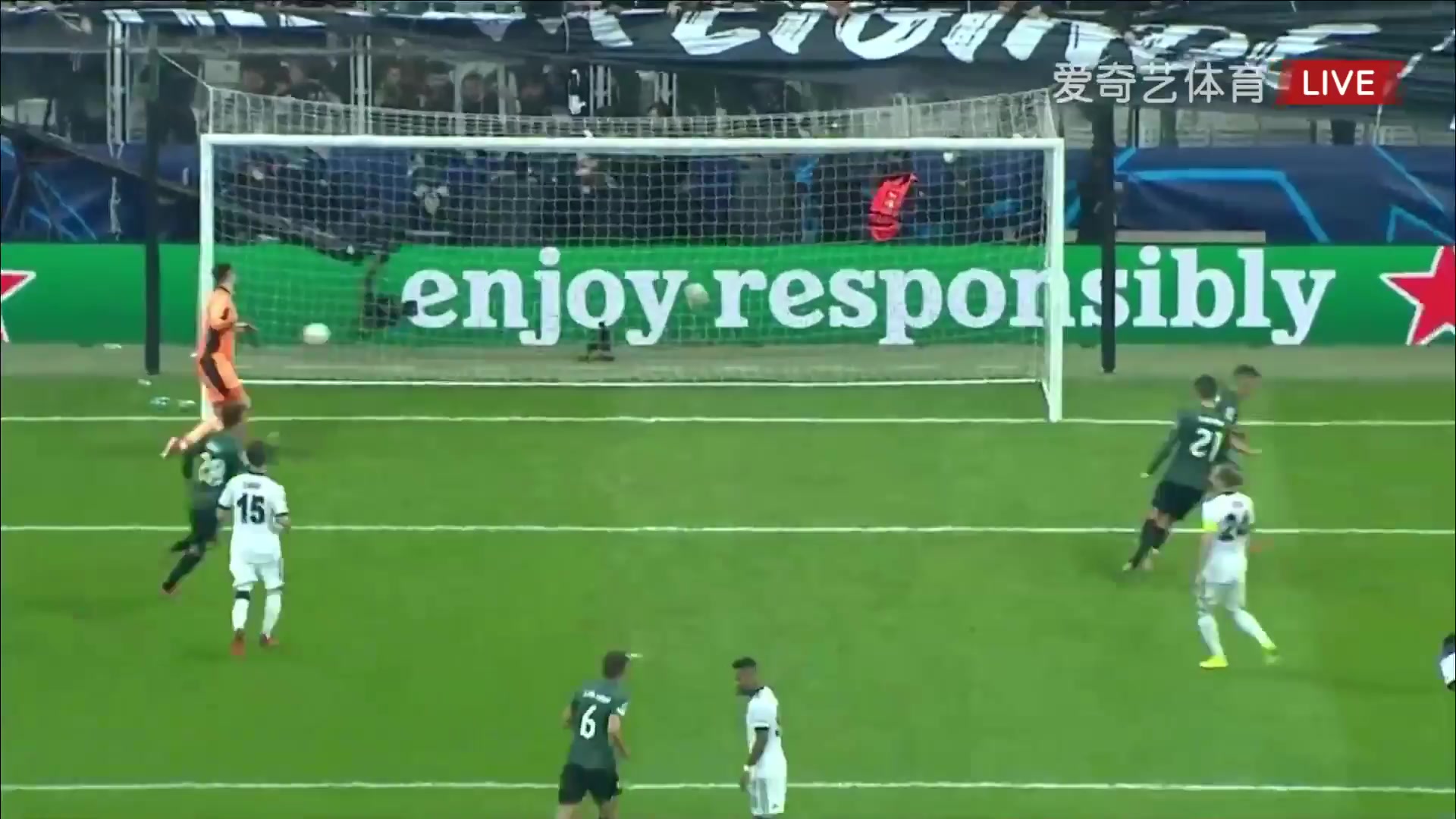 UEFA CL Besiktas JK Vs Sporting CP Pablo Sarabia Garcia Goal in 42 min, Score 1:3